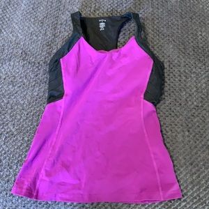 Athletic workout tank